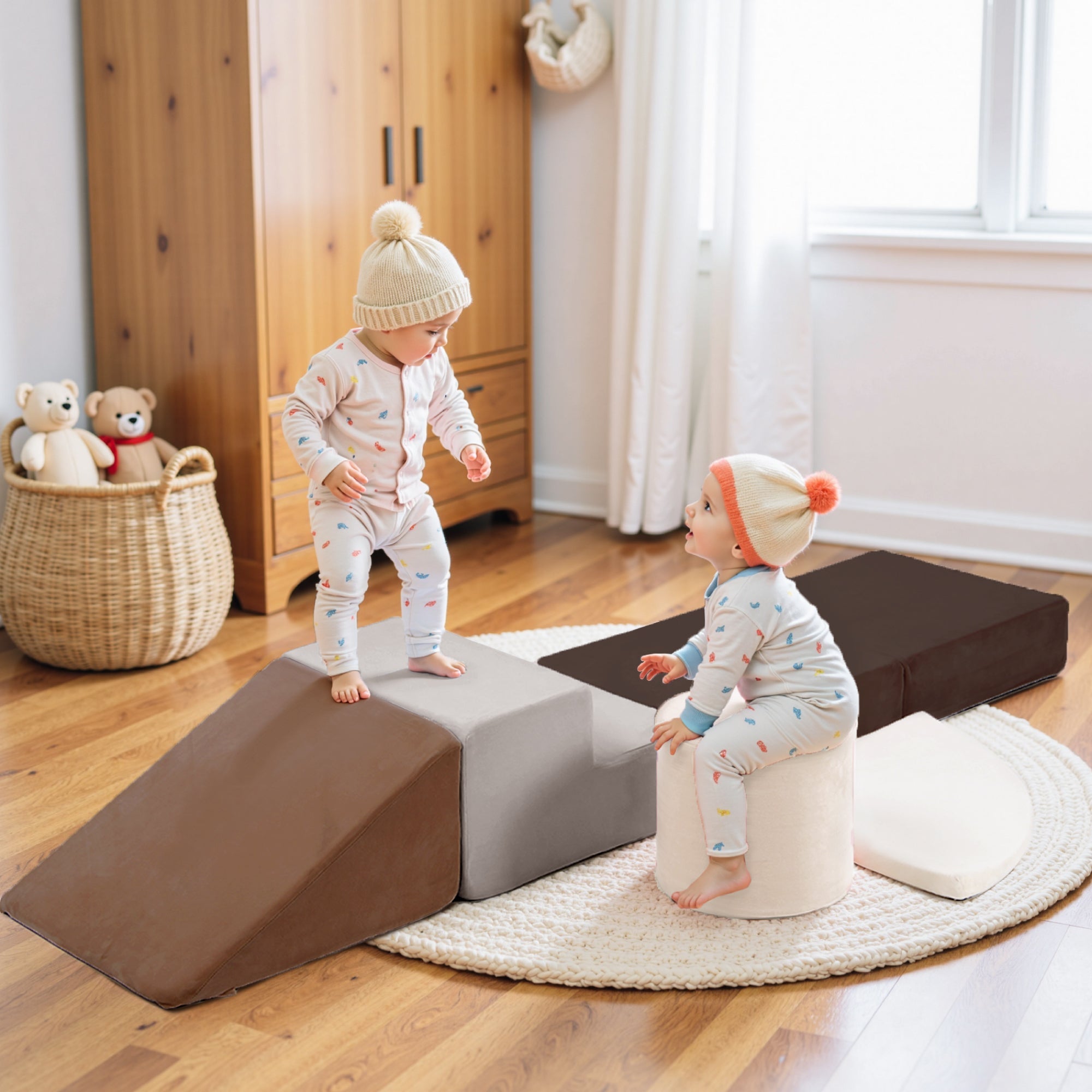 How Indoor Climbing Toys Build Confidence in Toddlers